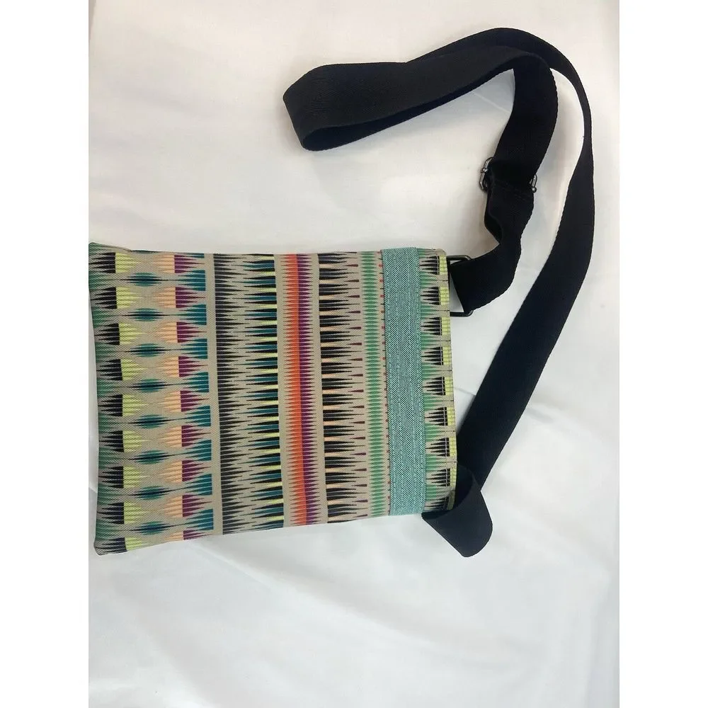 DAKINE JIVE Crossbody Purse Bag Geometric Stripe Print Season Adjustable Strap - Picture 5 of 9